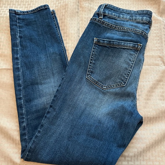 White House Black Market Blue Skinny Jeans - Picture 2 of 12